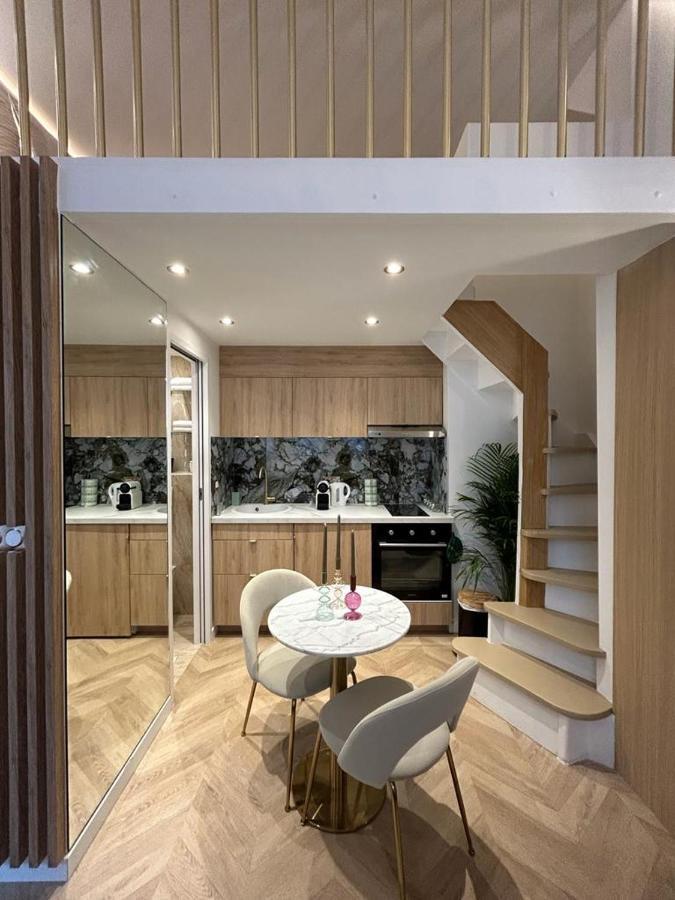 Le Studio Des Champs Elysees Париж Экстерьер фото