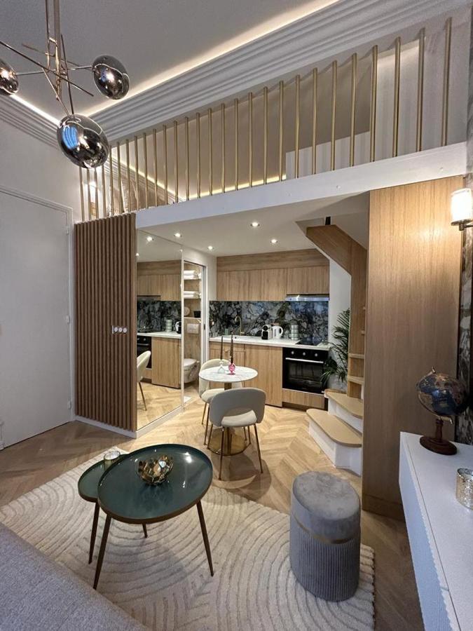 Le Studio Des Champs Elysees Париж Экстерьер фото